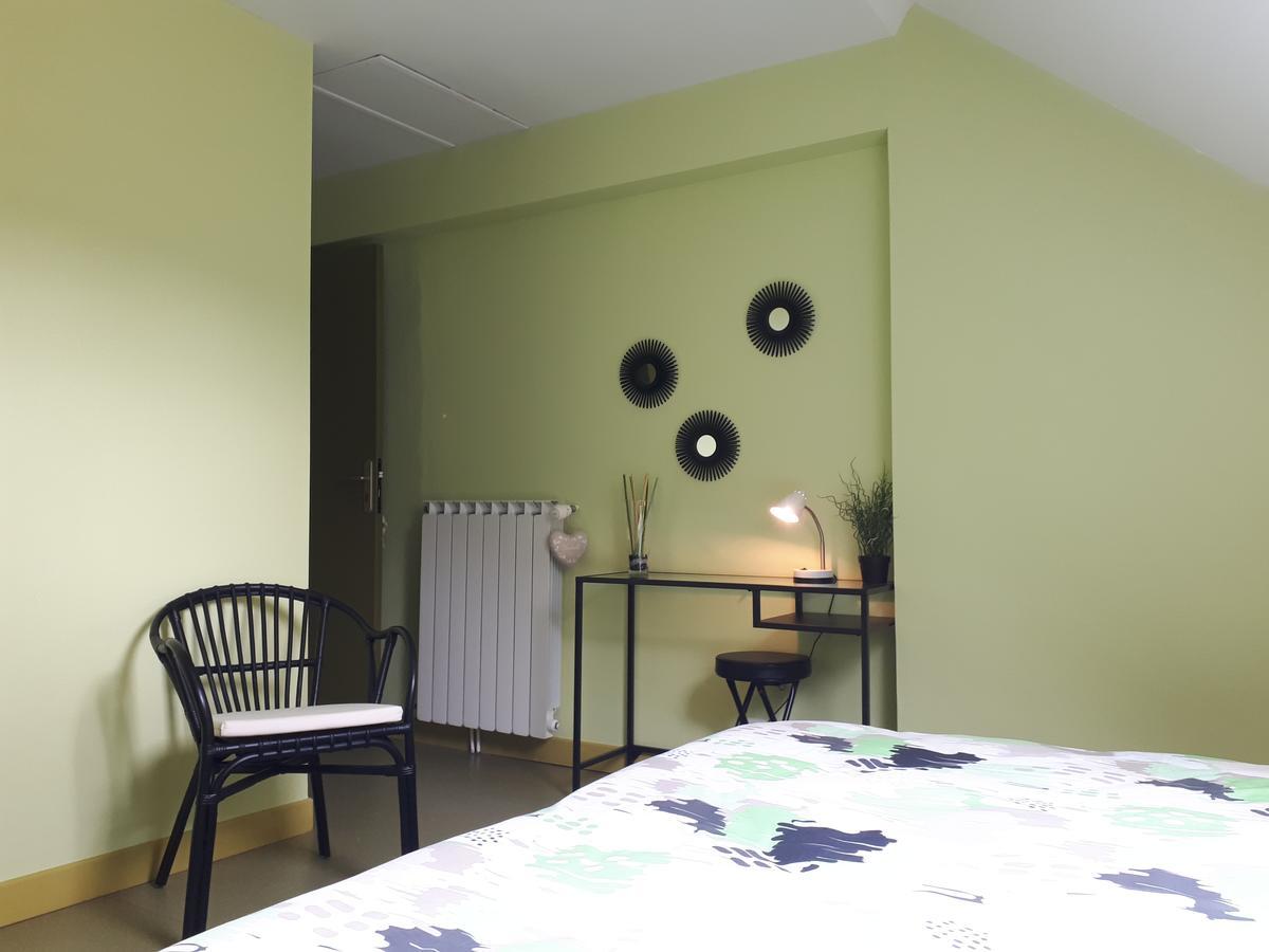 Bed and Breakfast Le Grand Val Lavastrie Exterior foto