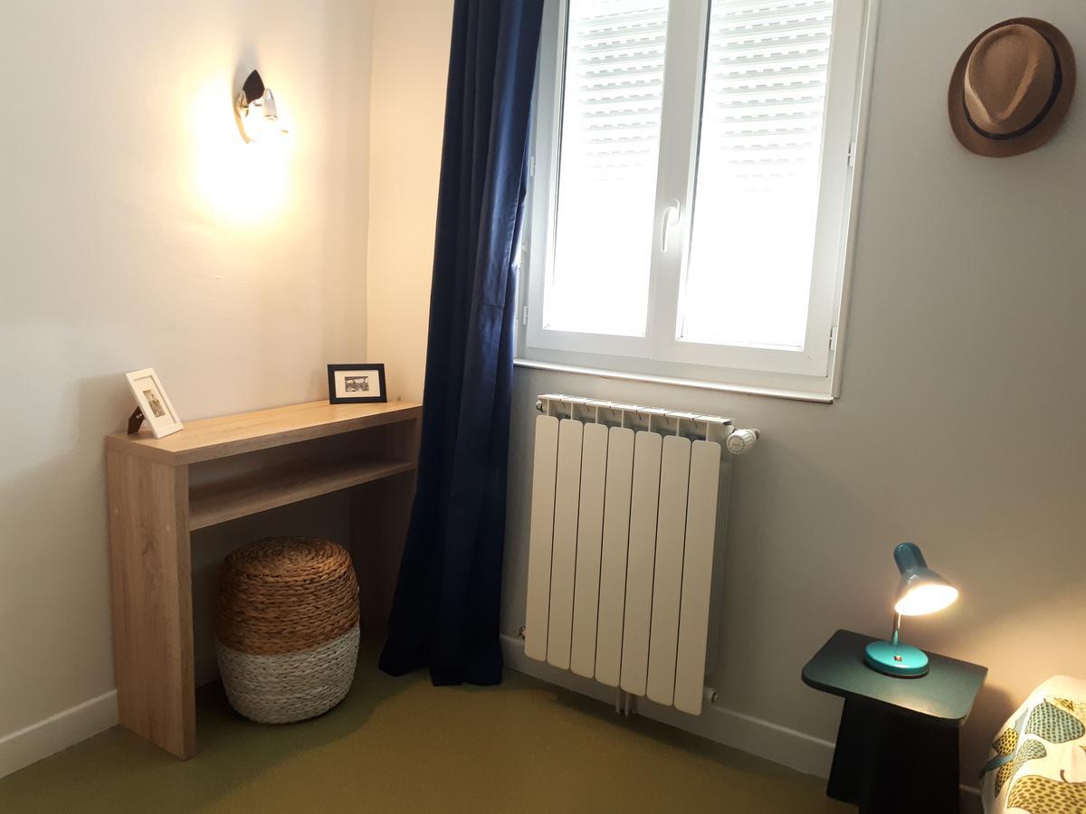 Bed and Breakfast Le Grand Val Lavastrie Exterior foto
